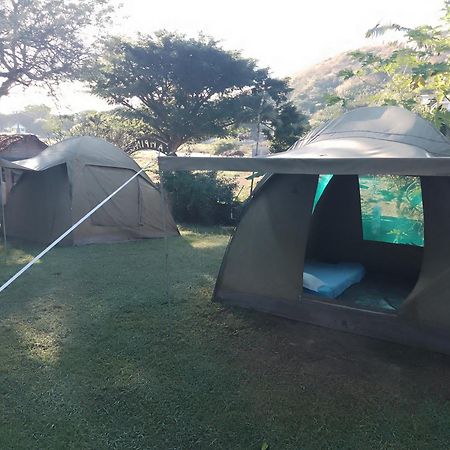 Corto Novo Maison D'Hotes-Camping Nosy-Be Ruang foto