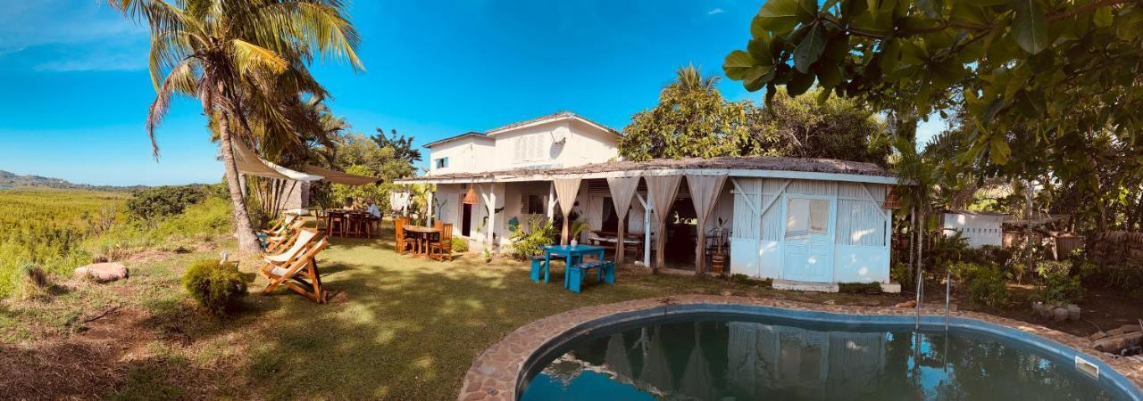 Corto Novo Maison D'Hotes-Camping Nosy-Be Bagian luar foto